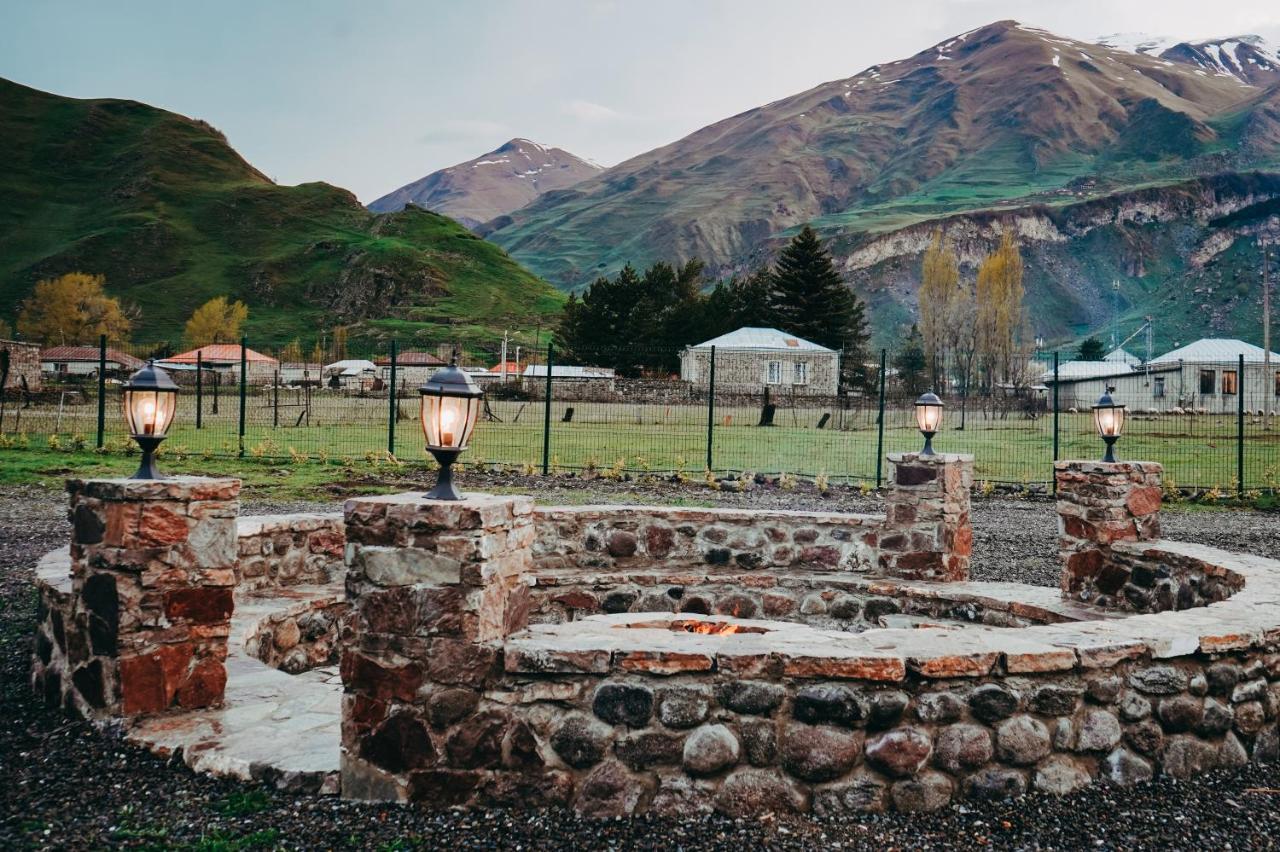 Holiday Home Kazbegi Ngoại thất bức ảnh